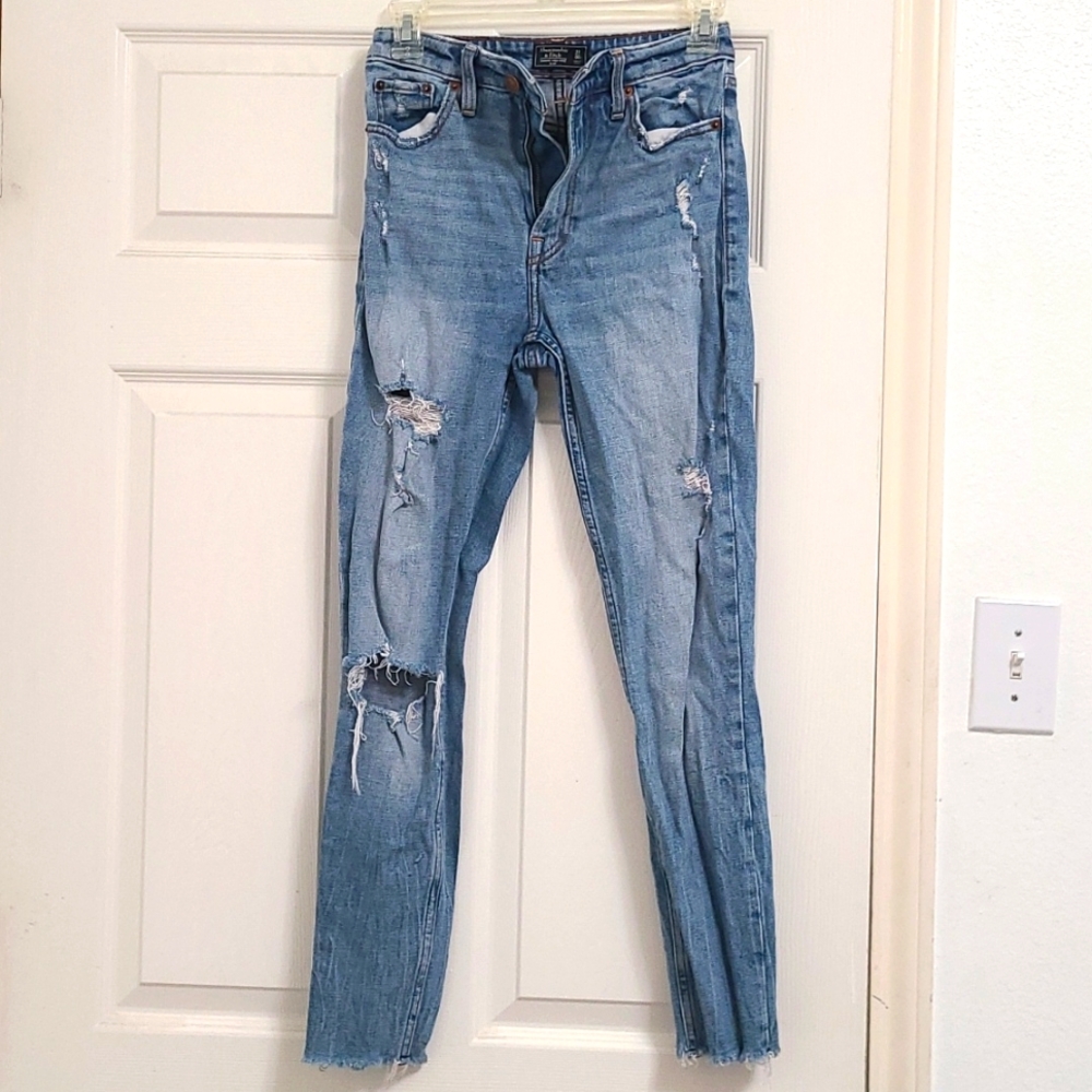 Abercrombie Simone High Rise Distressed Jeans